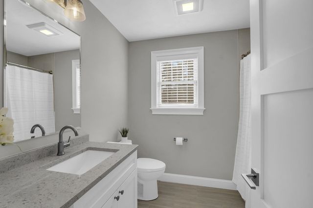 59 Kibrel Court, Sandown, NH 03873