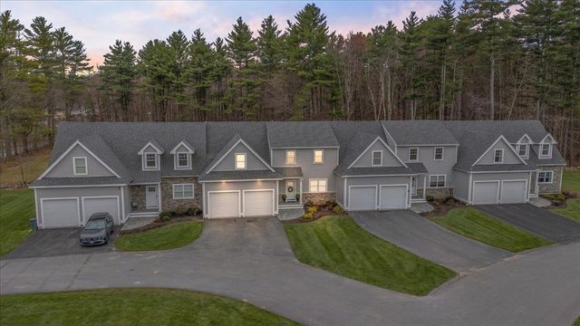 59 Kibrel Court, Sandown, NH 03873