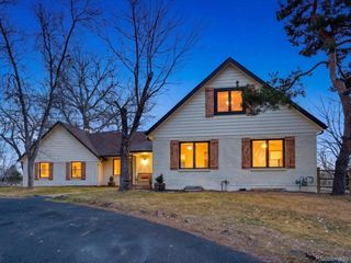 19971 E Caley Dr, Centennial, CO 80016