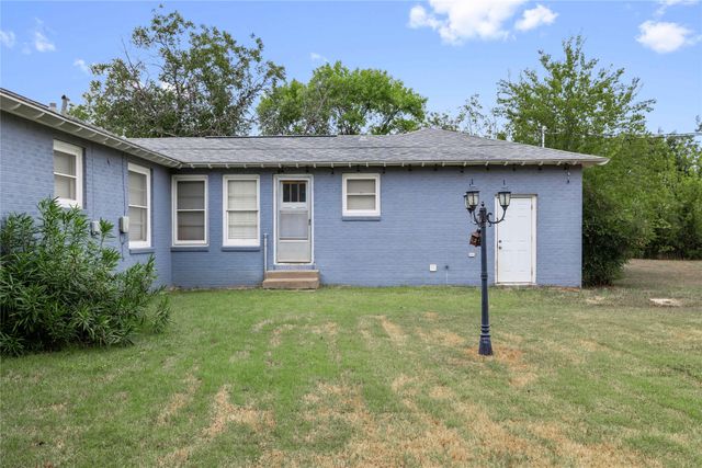 2100 Belmeade Avenue, Brownwood, TX 76801