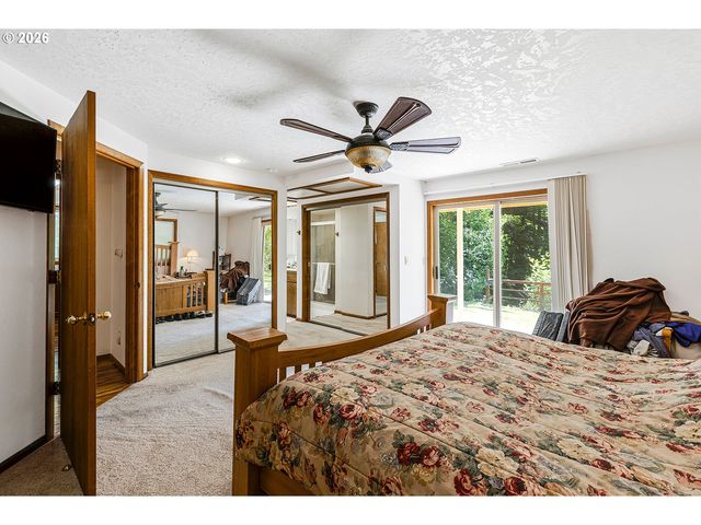 36753 Ne 212TH Ave, Yacolt, WA 98675
