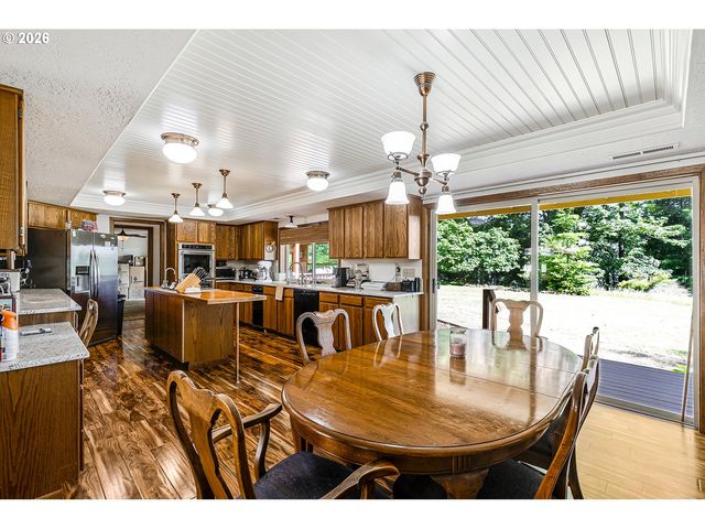 36753 Ne 212TH Ave, Yacolt, WA 98675