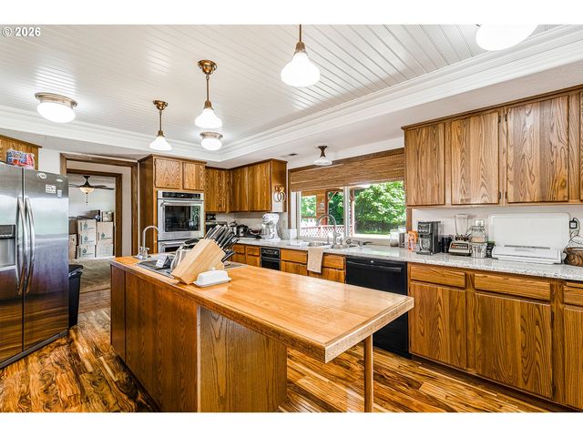 36753 Ne 212TH Ave, Yacolt, WA 98675