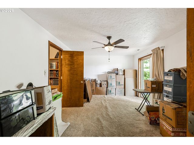 36753 Ne 212TH Ave, Yacolt, WA 98675