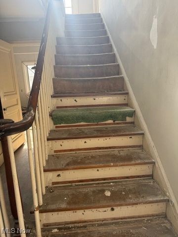 16804 Holbrook Road, Shaker Heights, OH 44120