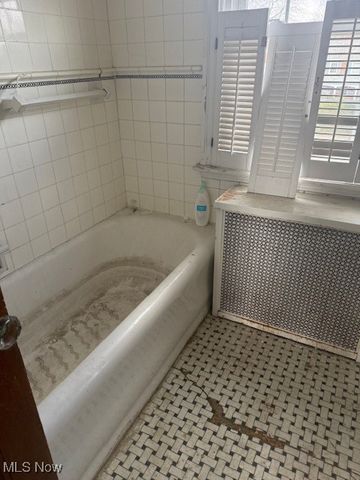 16804 Holbrook Road, Shaker Heights, OH 44120