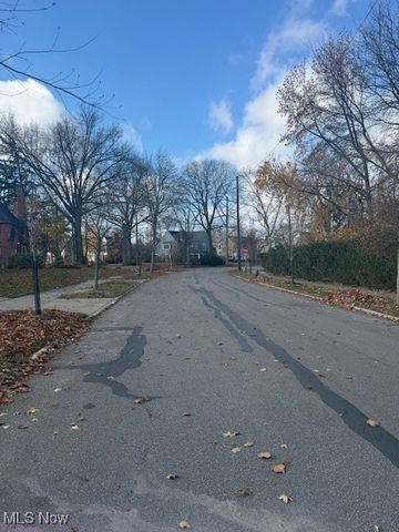 16804 Holbrook Road, Shaker Heights, OH 44120