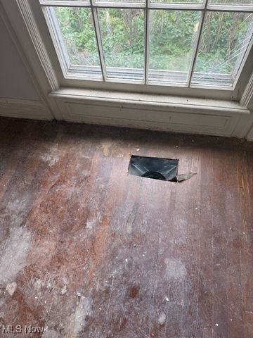 16804 Holbrook Road, Shaker Heights, OH 44120