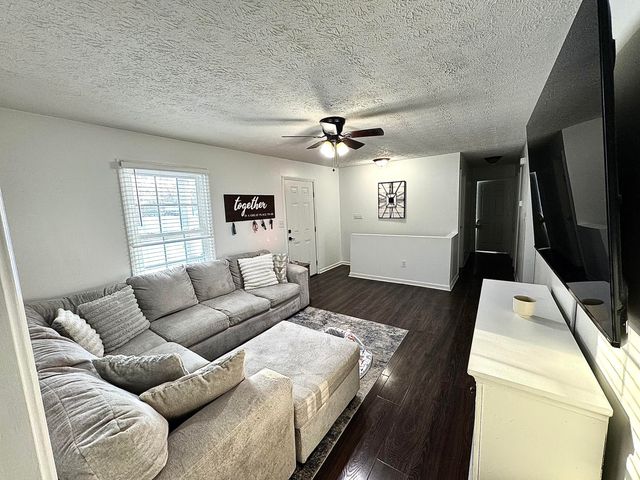 500 Logston Lane, Berea, KY 40403