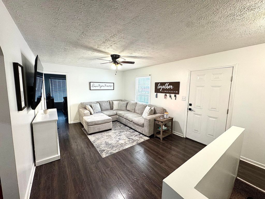 500 Logston Lane, Berea, KY 40403