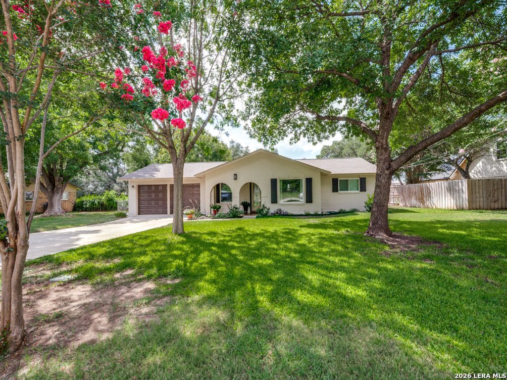 7746 GREEN GLEN DR, San Antonio, TX 78255