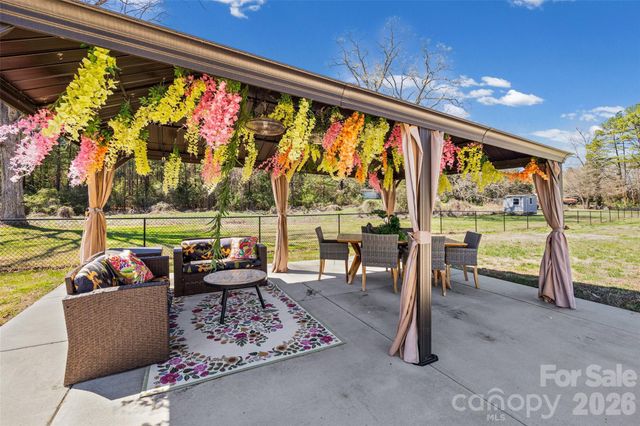 204 Moore Drive, Gastonia, NC 28056