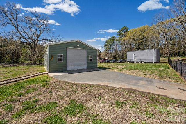 204 Moore Drive, Gastonia, NC 28056