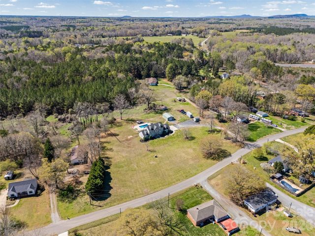 204 Moore Drive, Gastonia, NC 28056