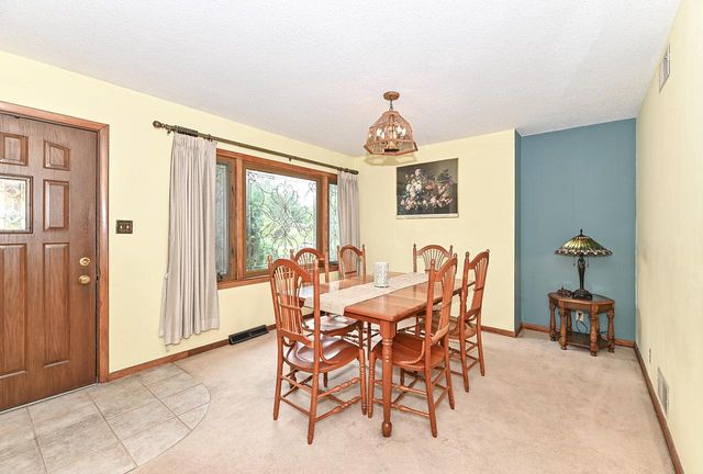 8112 W Morgan AVENUE, Milwaukee, WI 53220
