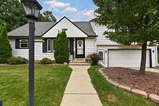 8112 W Morgan AVENUE, Milwaukee, WI 53220