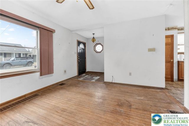 828 Miller Street, Wilson Boro, PA 18042