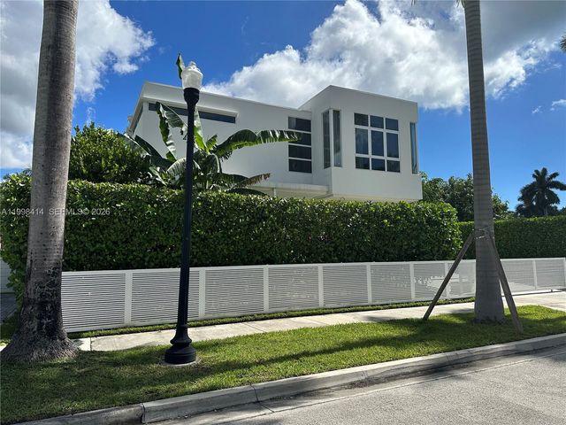 949 Tyler St, Hollywood, FL 33019