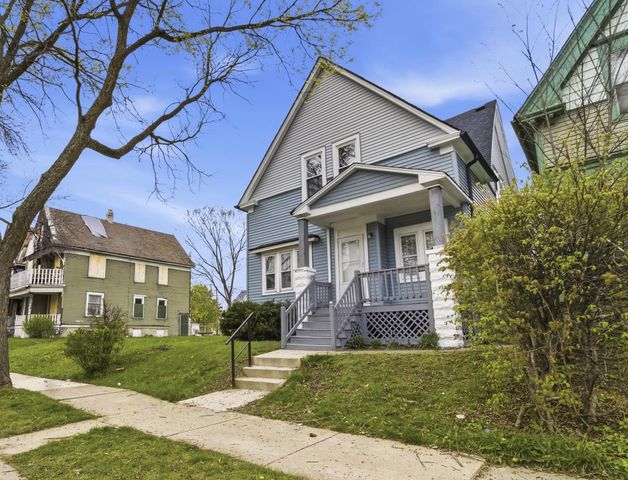 2308 Clarke STREET, Milwaukee, WI 53206
