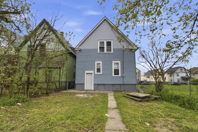 2308 Clarke STREET, Milwaukee, WI 53206
