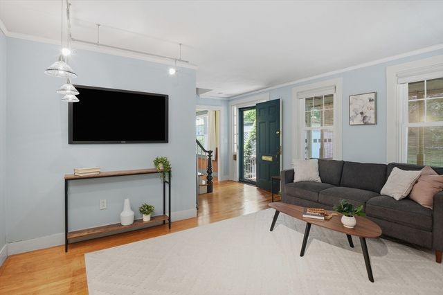 3 Beach Street, Westborough, MA 01581