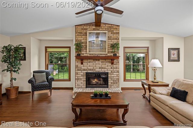 14522 Coulee Drive, Sterling Heights, MI 48313