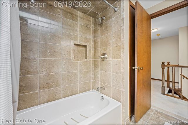 14522 Coulee Drive, Sterling Heights, MI 48313