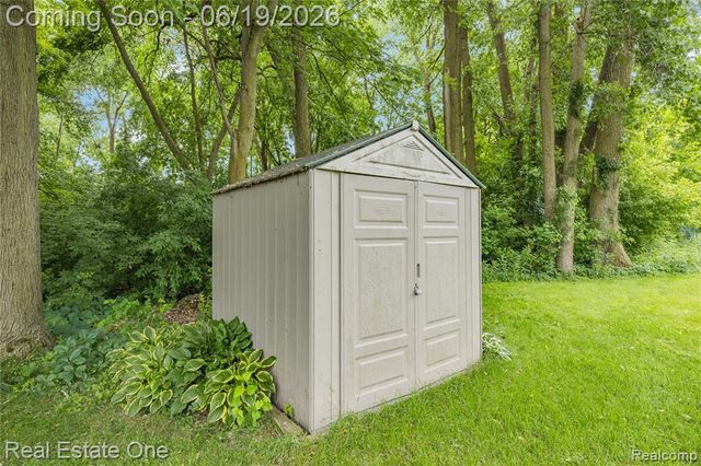 14522 Coulee Drive, Sterling Heights, MI 48313