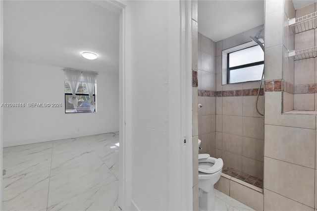 4837 SW 28th Avenue, Dania Beach, FL 33312