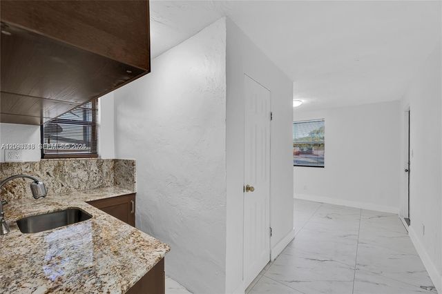4837 SW 28th Avenue, Dania Beach, FL 33312