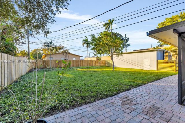 4837 SW 28th Avenue, Dania Beach, FL 33312