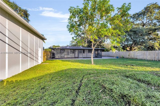 4837 SW 28th Avenue, Dania Beach, FL 33312