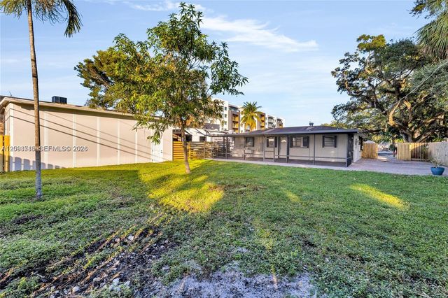 4837 SW 28th Avenue, Dania Beach, FL 33312