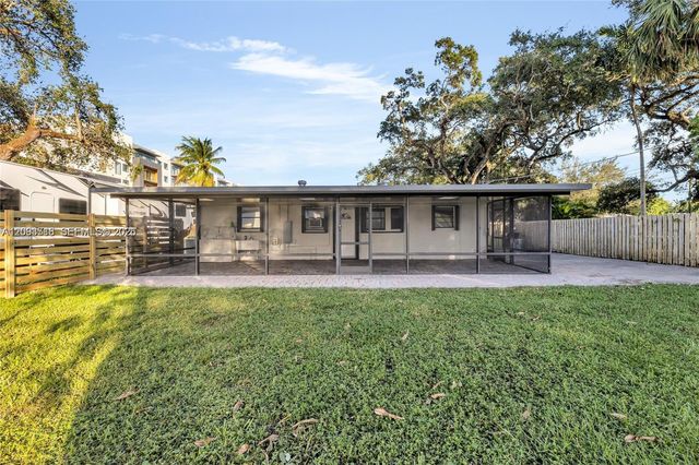 4837 SW 28th Avenue, Dania Beach, FL 33312