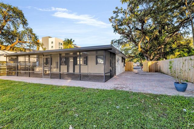 4837 SW 28th Avenue, Dania Beach, FL 33312