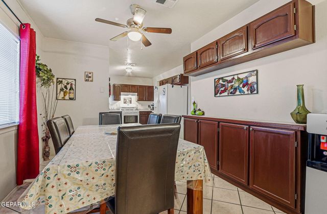 7425 PLAZA REDONDA Drive, El Paso, TX 79912
