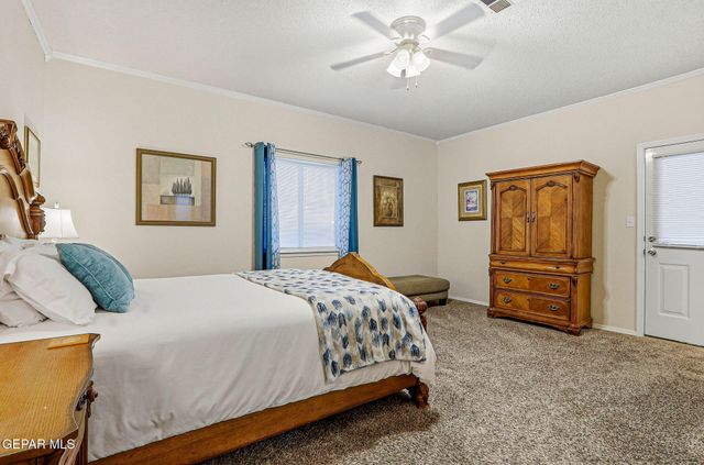 7425 PLAZA REDONDA Drive, El Paso, TX 79912