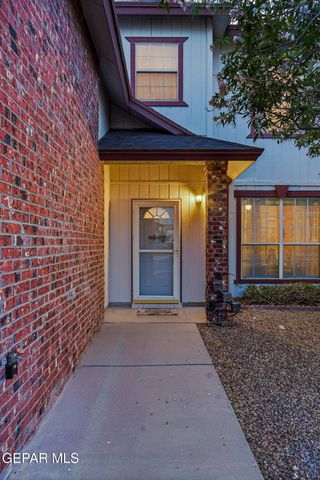 7425 PLAZA REDONDA Drive, El Paso, TX 79912