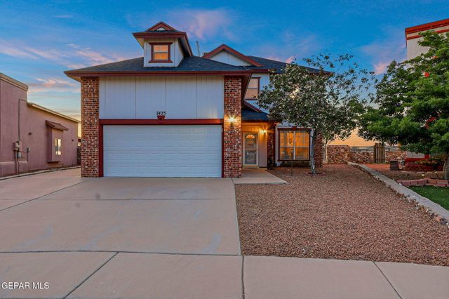 7425 PLAZA REDONDA Drive, El Paso, TX 79912