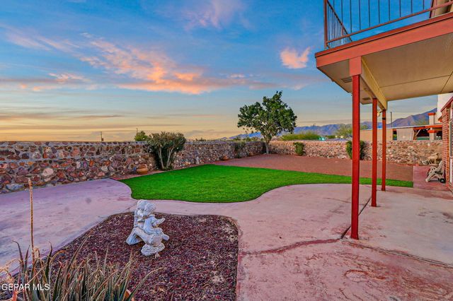 7425 PLAZA REDONDA Drive, El Paso, TX 79912