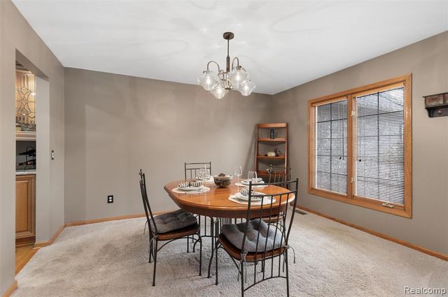 3731 Lake Forest Drive, Sterling Heights, MI 48314