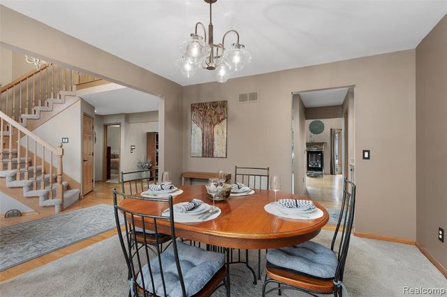 3731 Lake Forest Drive, Sterling Heights, MI 48314