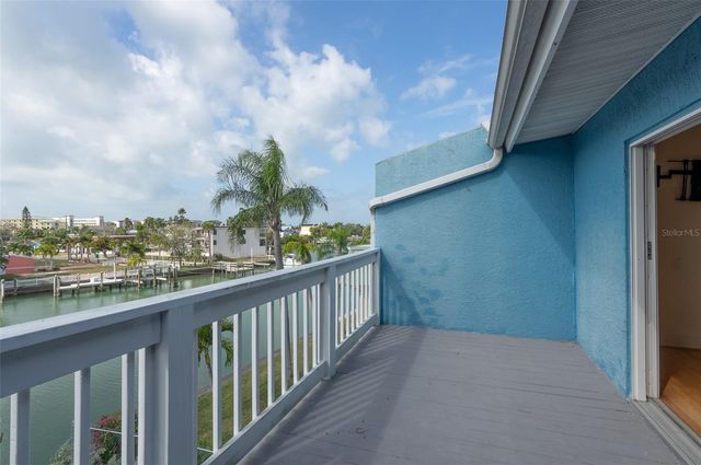 11820 CAPRI CIRCLE S, Treasure Island, FL 33706