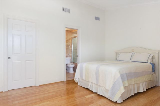 11820 CAPRI CIRCLE S, Treasure Island, FL 33706