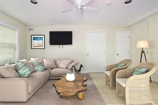 11820 CAPRI CIRCLE S, Treasure Island, FL 33706