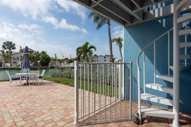 11820 CAPRI CIRCLE S, Treasure Island, FL 33706