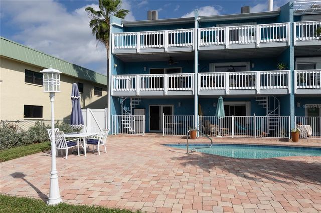 11820 CAPRI CIRCLE S, Treasure Island, FL 33706