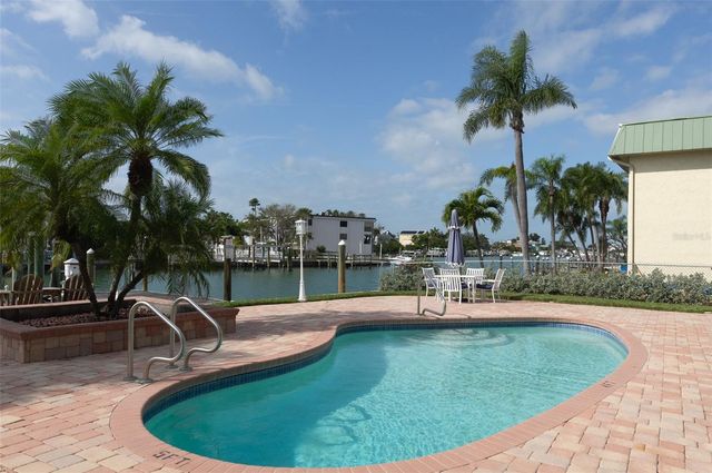 11820 CAPRI CIRCLE S, Treasure Island, FL 33706