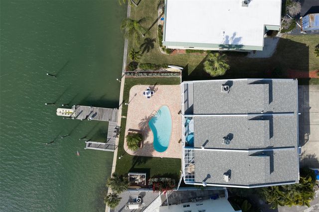 11820 CAPRI CIRCLE S, Treasure Island, FL 33706