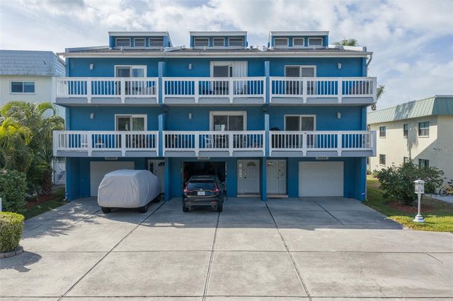 11820 CAPRI CIRCLE S, Treasure Island, FL 33706